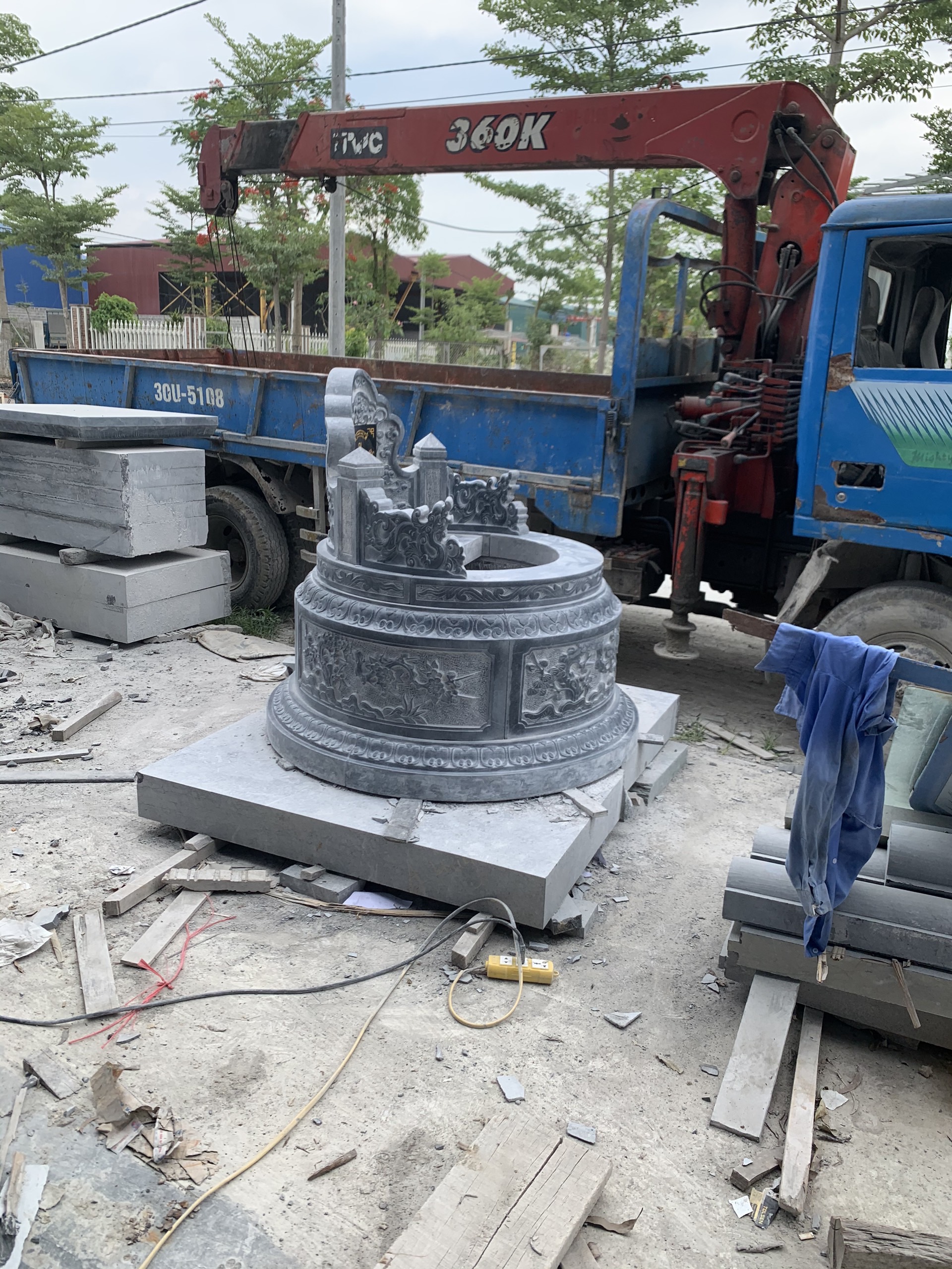 MỘ ĐÁ TRÒN NQ08