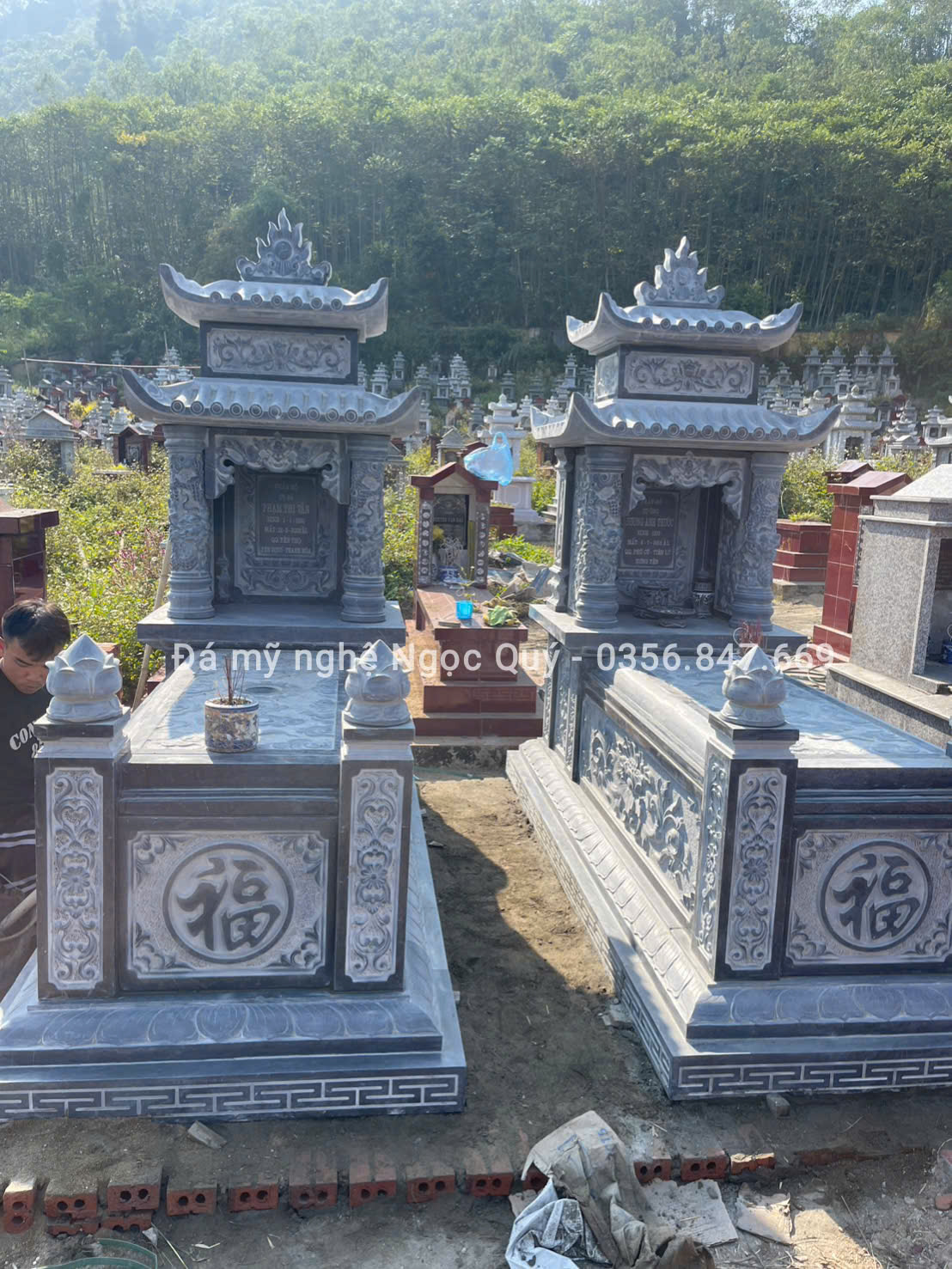 MỘ ĐÁ ĐƠN HAI MÁI NQ03